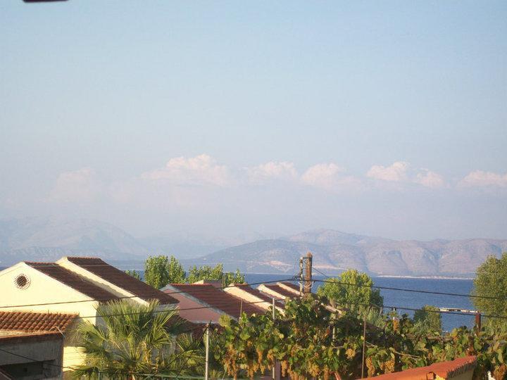Apollo Hotel Kavos Bagian luar foto