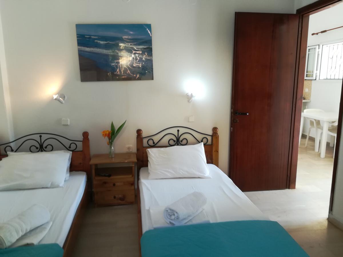 Apollo Hotel Kavos Bagian luar foto