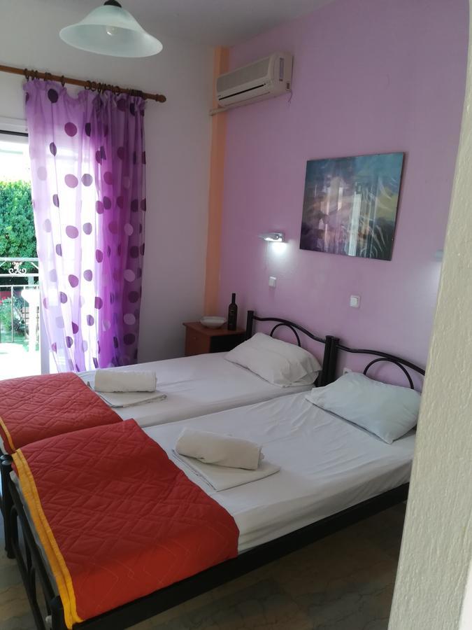 Apollo Hotel Kavos Bagian luar foto