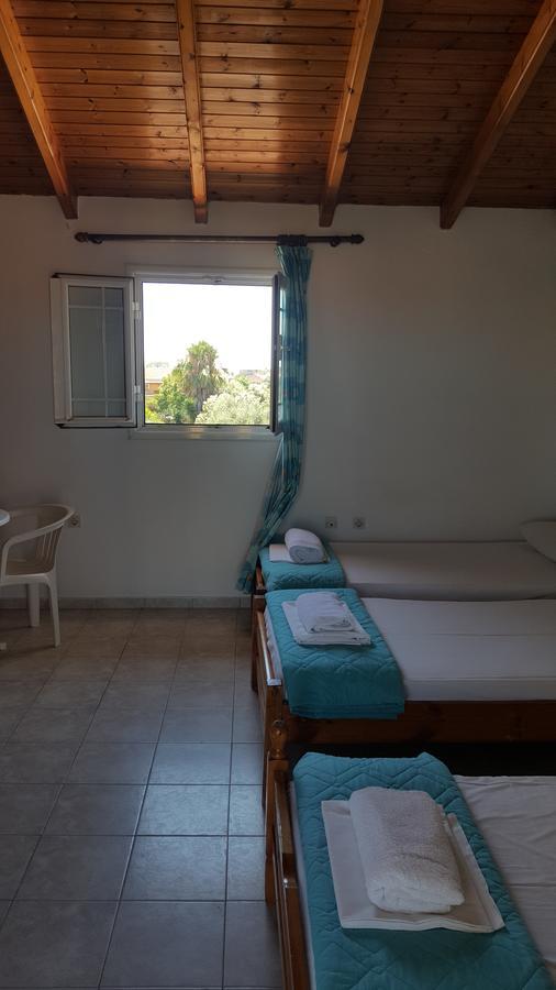 Apollo Hotel Kavos Bagian luar foto