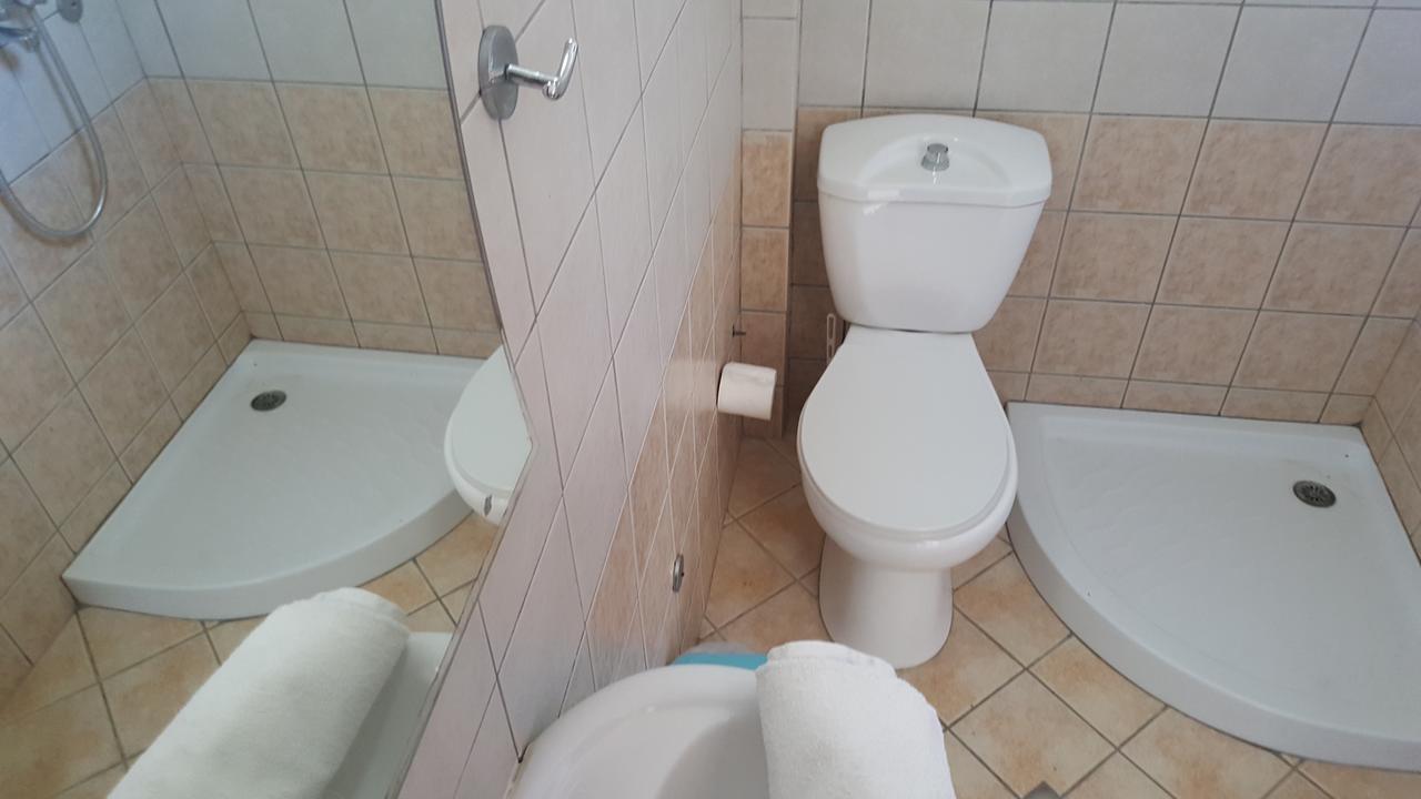 Apollo Hotel Kavos Bagian luar foto