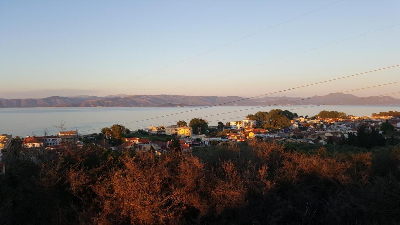 Apollo Hotel Kavos Bagian luar foto